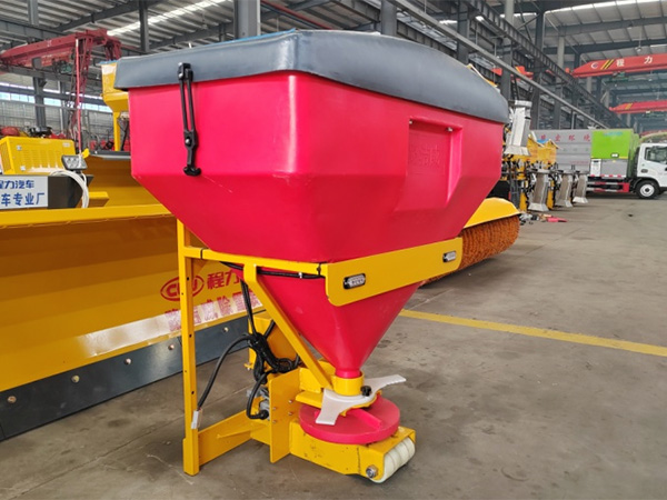 0.3立方壁掛式撒布機